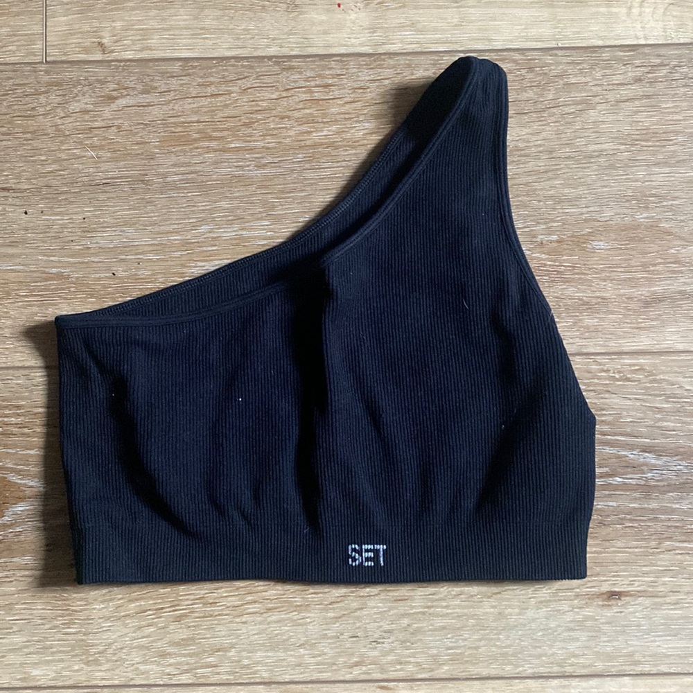 black one shoulder set active sports bra